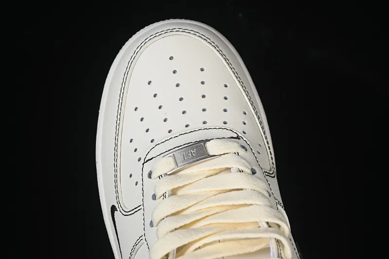 All categories Nk Air Force 1 Air Force series Nk Air Force 1 Low Air Force low-top Nike Air Force 1'07 Low distressed black hook Air Force 1 low-top casual sneakers ZH0316-093
